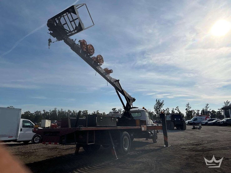 1987-international-3-image-11