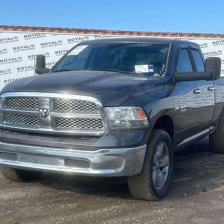 2016 DODGE 1500