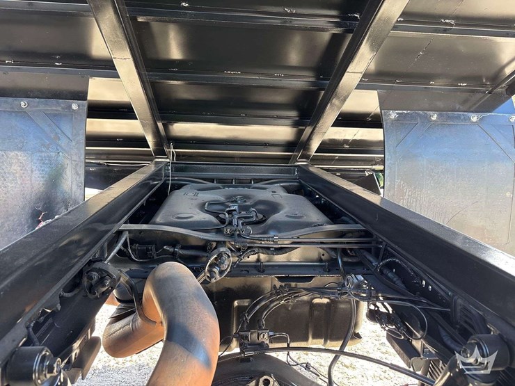 2019-ram-4500-4x4-s/a-dump-truck-image-19