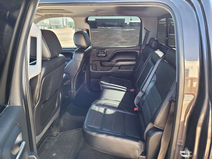 2015-gmc-sierra-1500-denali-image-6