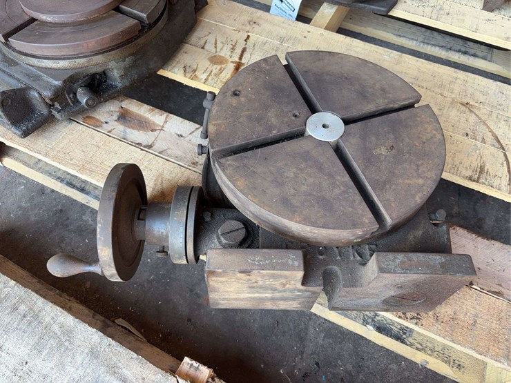 troyke-12”-horizontal/vertical-rotary-table-image-1