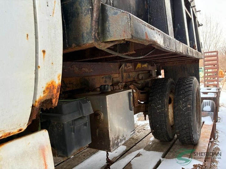 1987-gmc-c7000-truck,-vin-#-1gdj7d1b4hv513866-image-9