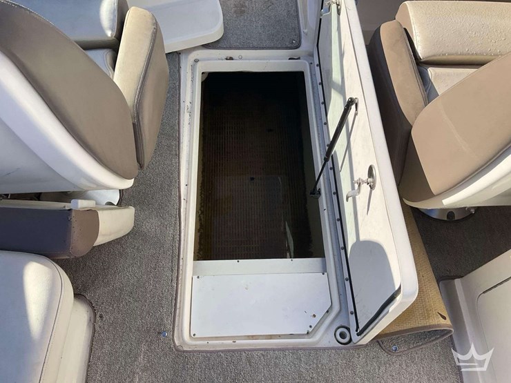 2014-sea-ray-250slx-bowrider-boat-with-t/a-boat-trailer-image-32