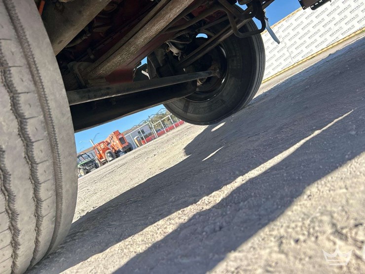 2009-ford-f-750-12ft-dump-truck-image-20