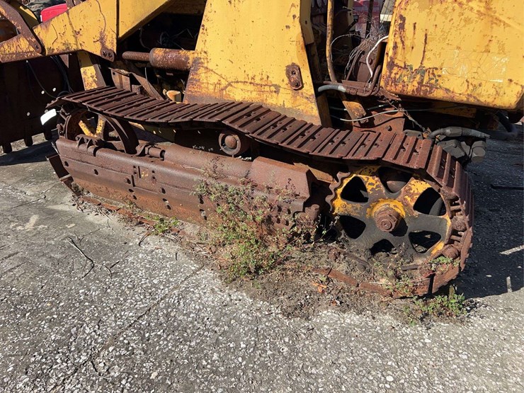 minneapolis-moline-diesel-crawler-image-54