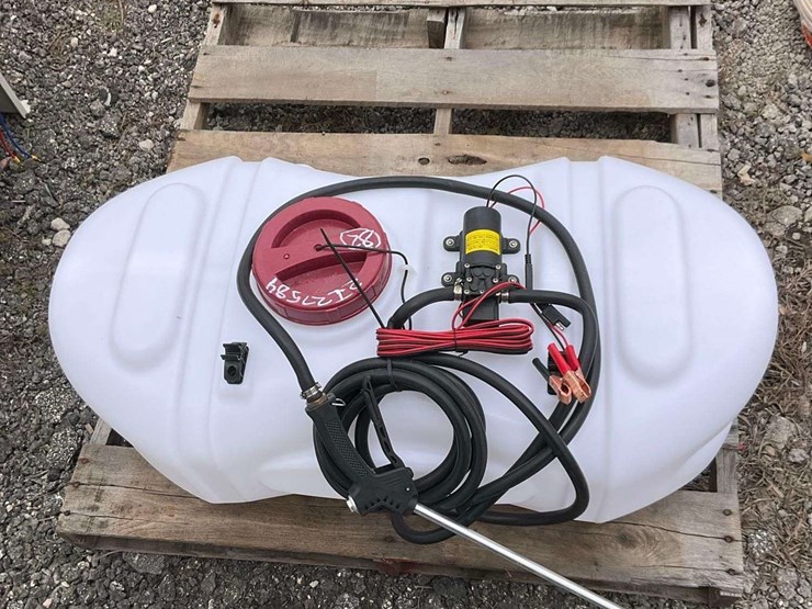 hercules-pesticide-applicator-with-nozzle-image-3