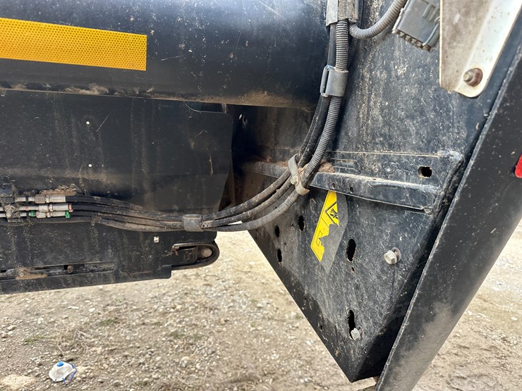 2015-mac-don-fd75-image-5