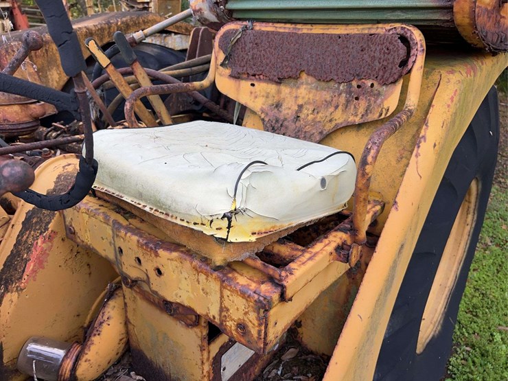 john-deere-840-image-22