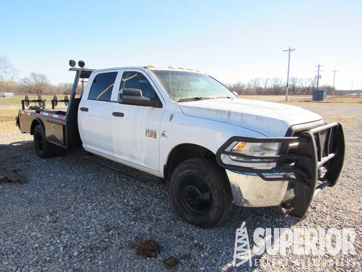2013-dodge-ram-3500-image-5