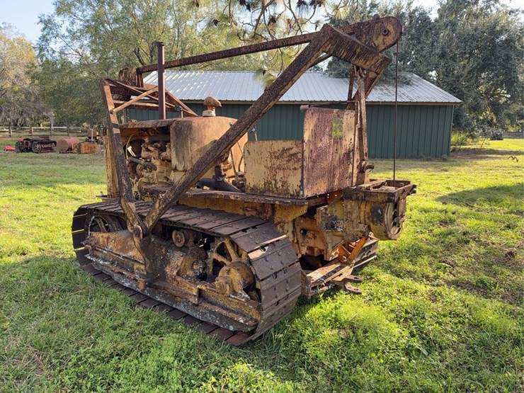 caterpillar-diesel-thirty-five-image-3