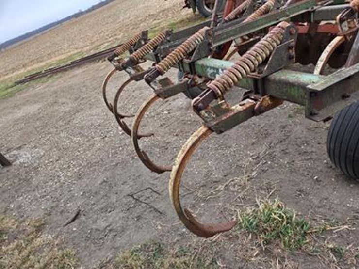 glencoe-soil-saver-7-shank-disc-chisel-image-13