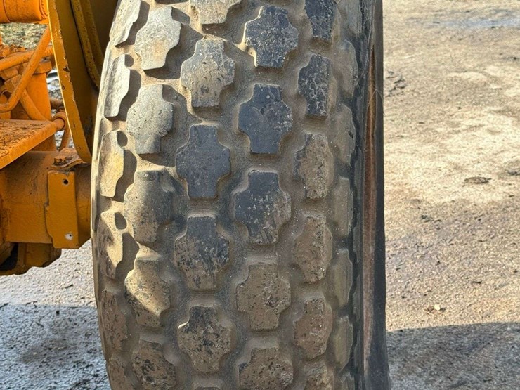 minneapolis-moline-jet-star-3-image-28