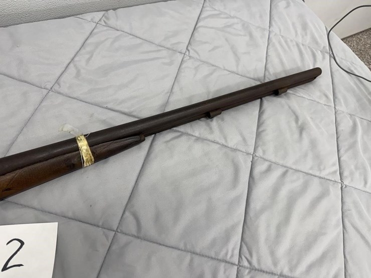 double-barrel-12-gauge-shotgun-image-2