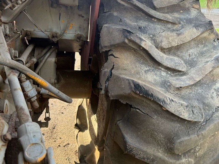 massey-ferguson-98-image-35