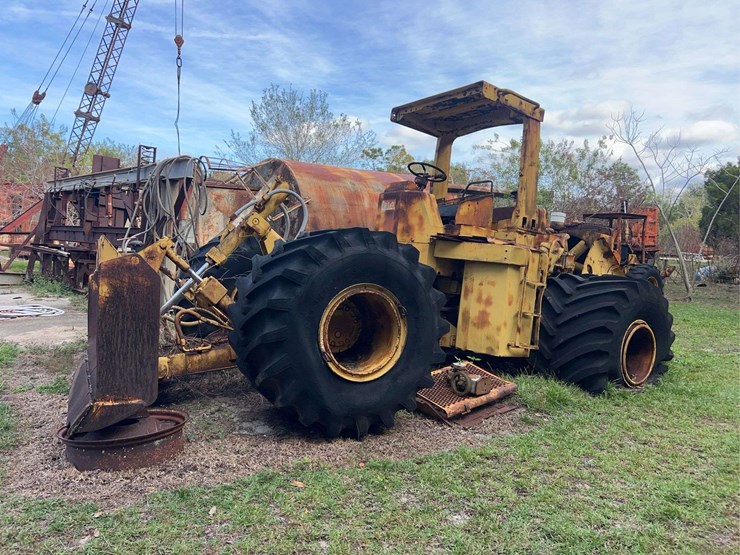 caterpillar-814-image-1