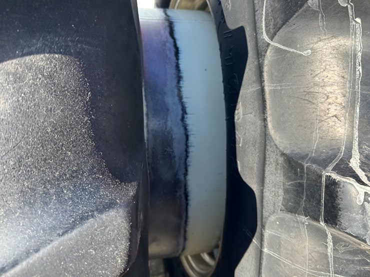 2014-versatile-400-image-64