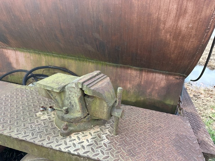 #38424-•-~500gal-t/a-fuel-trailer-image-17