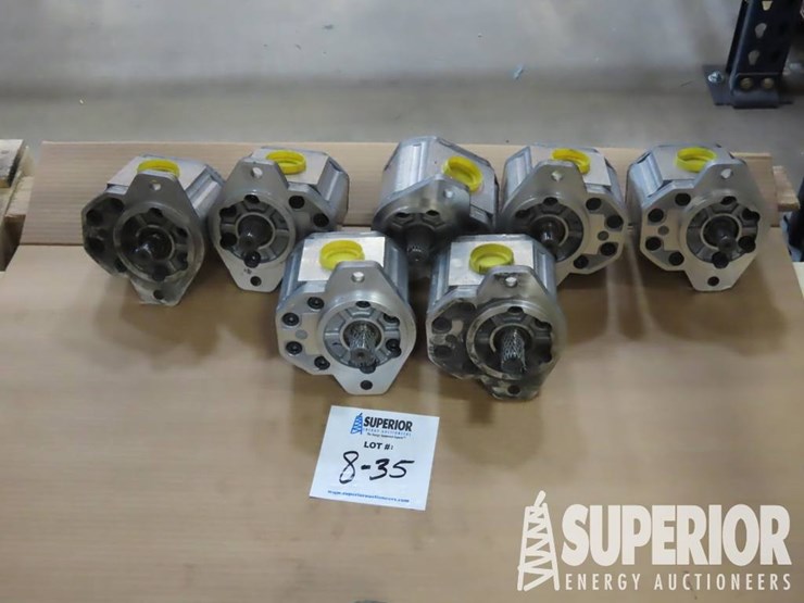 (8-35)-(7)-sauer-danfoss-snm3nn/033bn07ga-gear-pu...-image-1