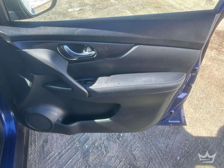 2018-nissan-rogue-image-22