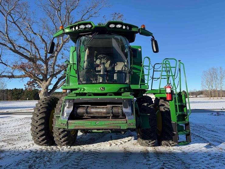 2016-john-deere-s660-image-10