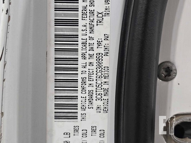 2012-dodge-2500-image-25