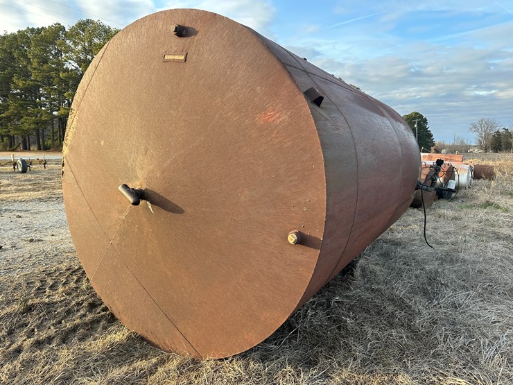 #38467-•-~8000gal-fuel-tank-image-4
