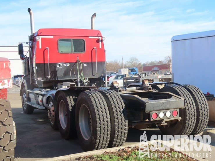 2011-western-star-4900-image-2