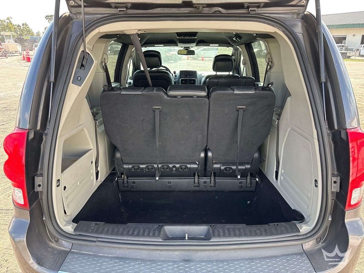 2019-dodge-grand-caravan-image-20