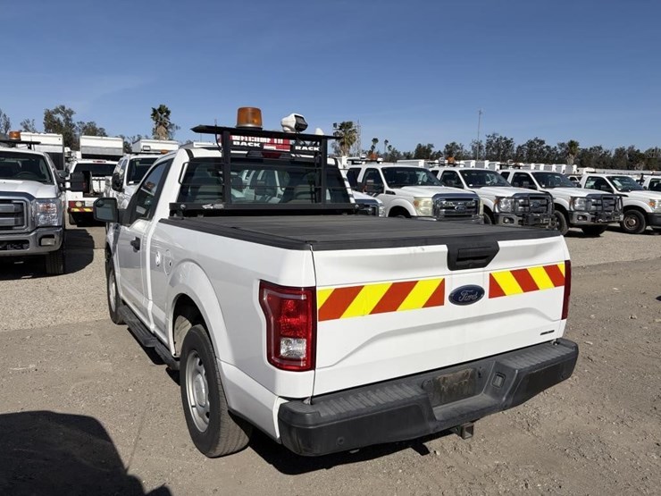 2015-ford-f150-image-2