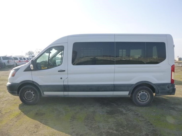 2019-ford-transit-image-5