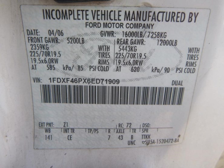 2006-ford-f450-image-24