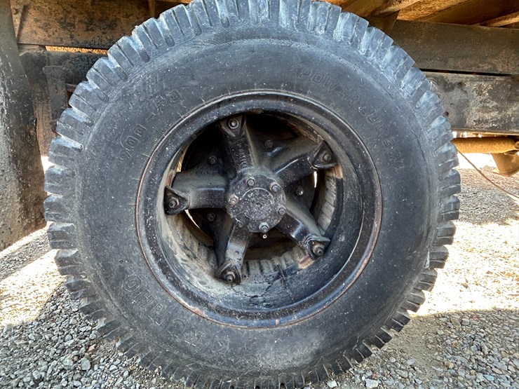 1975-international-435-image-6