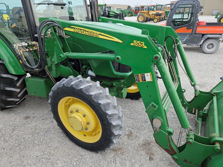 2013-john-deere-5075e-image-23