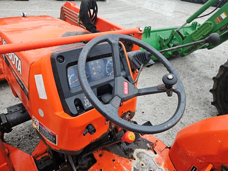 kubota-mx5000-image-14