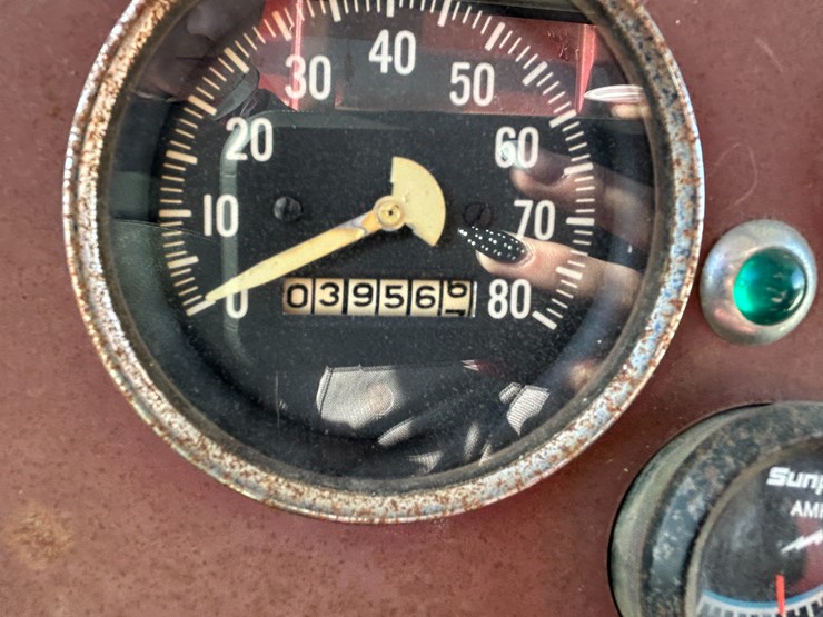 1975-international-435-image-13