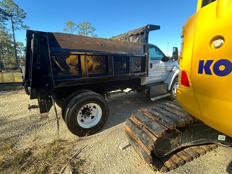 2025-ford-f650-image-8