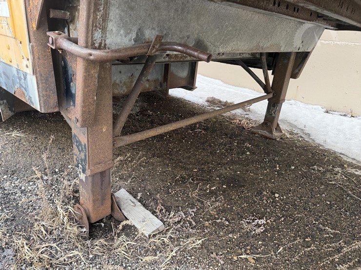 1992-kentucky-trailer-image-9