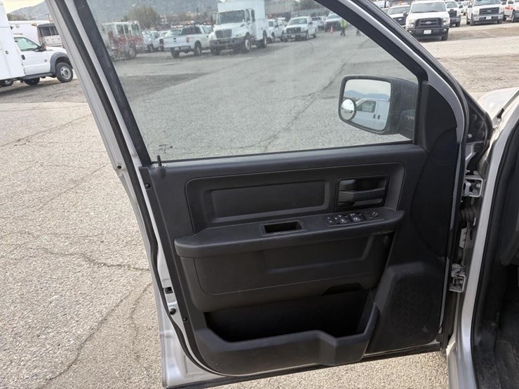 2017-dodge-ram-1500-image-10