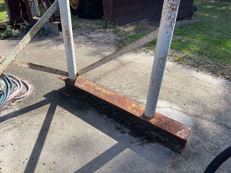 mobile-sand-blaster-and-rack-image-22