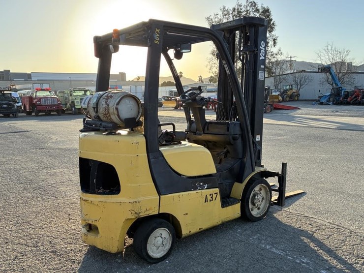 2008-yale-glc050vxnvse094-forklift-image-3