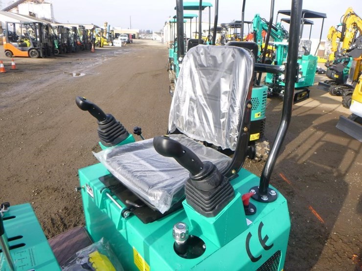 agt-mh12rx-hydraulic-excavator-image-19