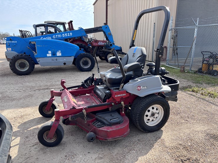 #32750-•-exmark-lazerz-zero-turn-image-1