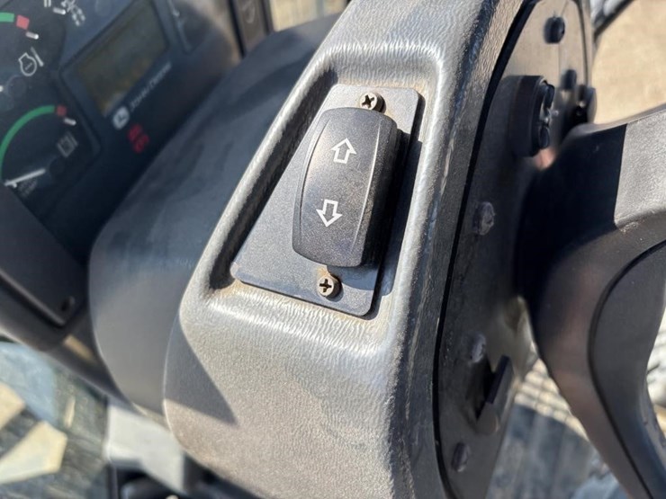 2008-deere-772d-image-45