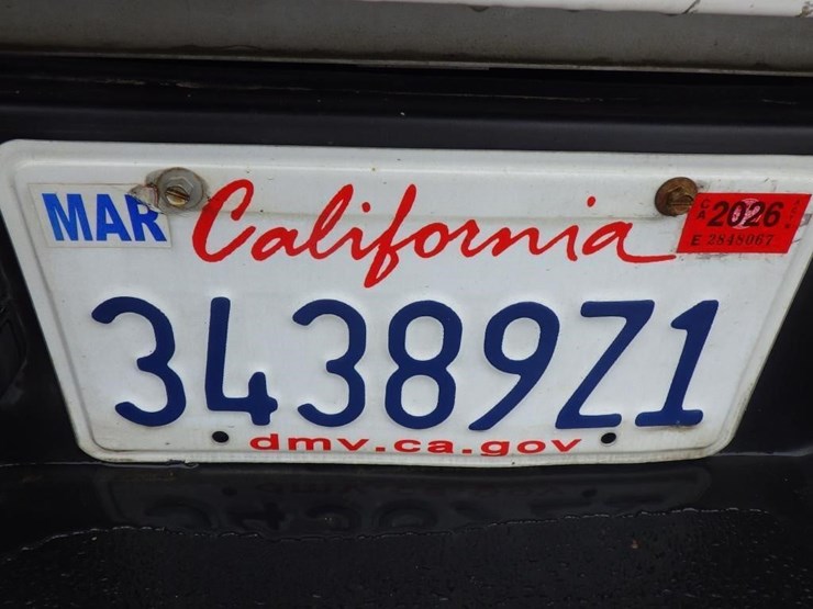 2016-ford-f150-image-15