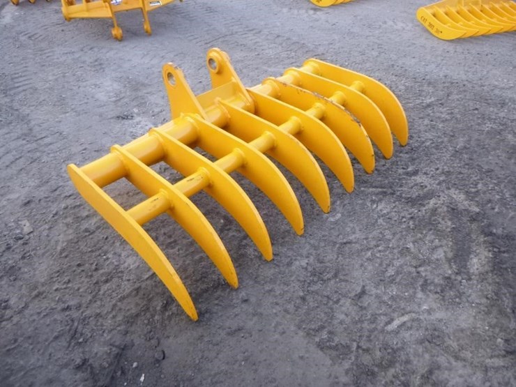 caterpillar-305-image-2