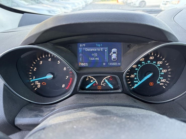 2014-ford-escape-image-12