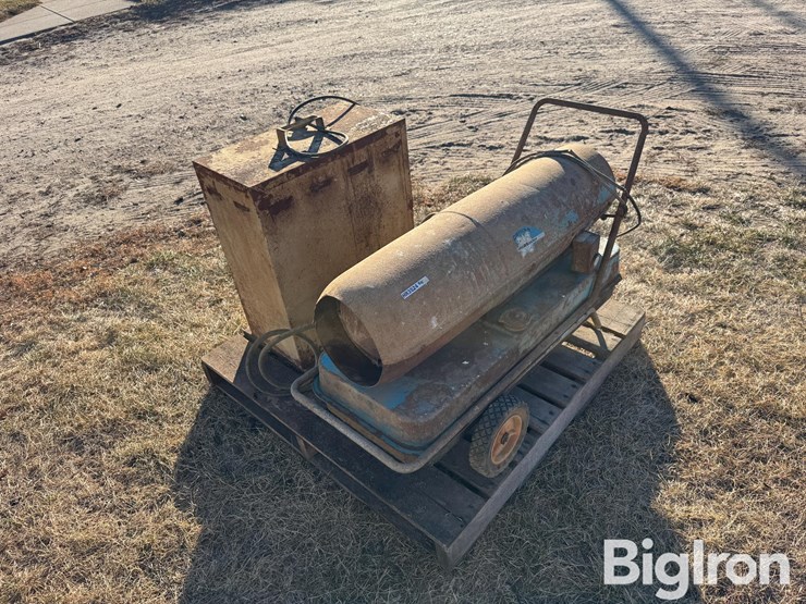 queen-&-l.b.-white-heaters-image-1