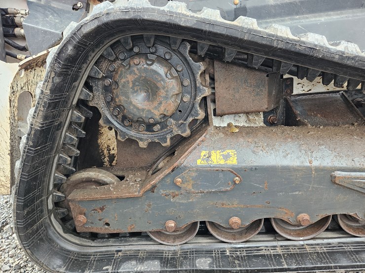 2021-bobcat-t66-image-19