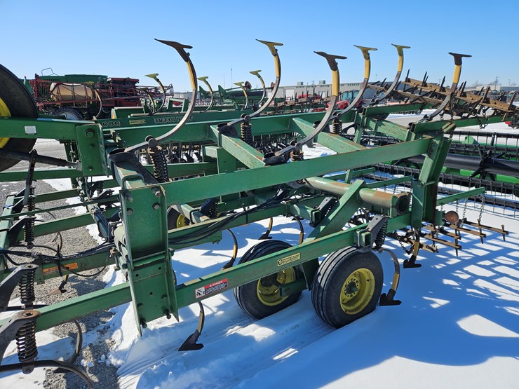 john-deere-980-image-11