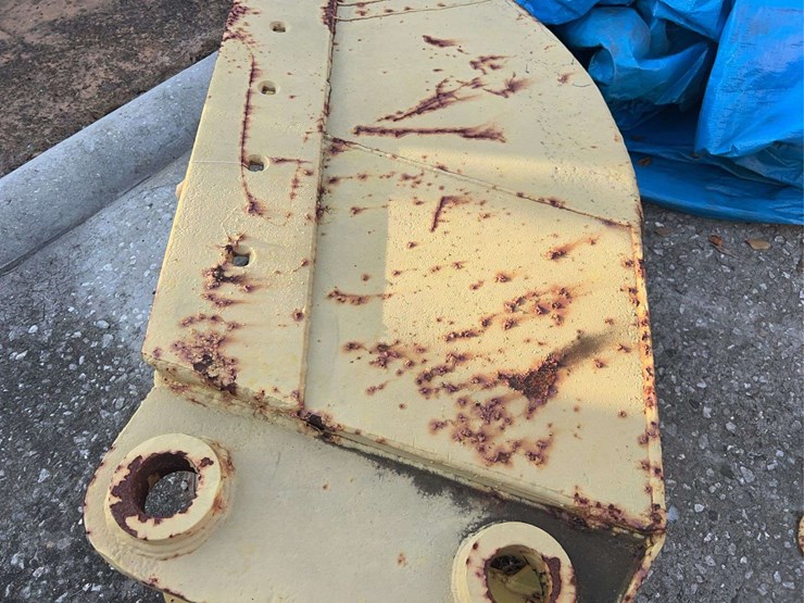 18”-scoop-bucket-image-5